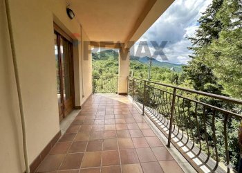 Balcone - Apartment Via Vignali
 
7, Colledimezzo - photo 32