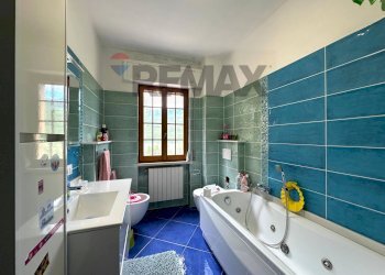 Bagno - Apartment Via Vignali
 
7, Colledimezzo - photo 46
