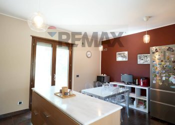 Sala da pranzo - Casa semi indipendente Contrada Villa Andreoli
 
120, Lanciano - foto 15