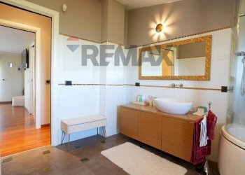 Bagno - Casa semi indipendente Contrada Villa Andreoli
 
120, Lanciano - foto 30