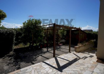 Edificio all\'aperto - Casa semi indipendente Contrada Villa Andreoli
 
120, Lanciano - foto 43