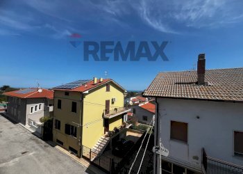 Edificio all\'aperto - Independent house Via Leonardo Da Vinci
 
16, Casalbordino - photo 10