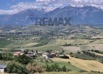 Vista delle montagne - Rustic Via Porrechi
 
6, Castel Frentano - photo 4
