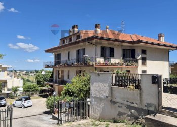 Casa all\'aperto - Attic Via Benedetto Croce
 
3, Castel Frentano - photo 1