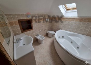 Bagno - Attic Via Benedetto Croce
 
3, Castel Frentano - photo 4