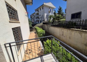Balcone - Attic Via Benedetto Croce
 
3, Castel Frentano - photo 17