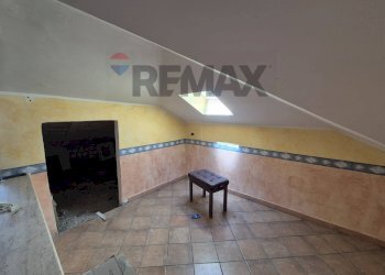 Stanza vuota - Attic Via Benedetto Croce
 
3, Castel Frentano - photo 27