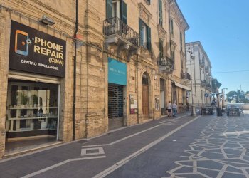 Edificio all\'aperto - Attività Commerciale Corso Trento e Trieste
121, Lanciano - foto 14