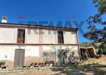 Casa all\'aperto - Independent house Contrada Rizzacorno
 
140, Lanciano - photo 12