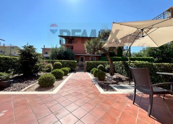 Terrazza - Casa semi indipendente Contrada Santa Giusta
 
136, Lanciano - foto 4