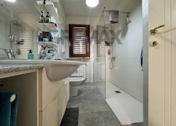Bagno - Casa semi indipendente Contrada Santa Giusta
 
136, Lanciano - foto 26