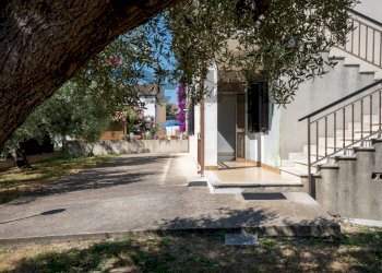 Edificio all\'aperto - Semi-detached house Via Sant'Egidio Vico 4
 
5, Fossacesia - photo 20