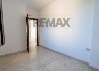 Stanza vuota - Semi-detached house Via Sant'Egidio Vico 4
 
5, Fossacesia - photo 61