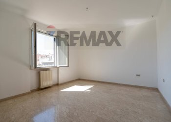 Stanza vuota - Semi-detached house Via Sant'Egidio Vico 4
 
5, Fossacesia - photo 63