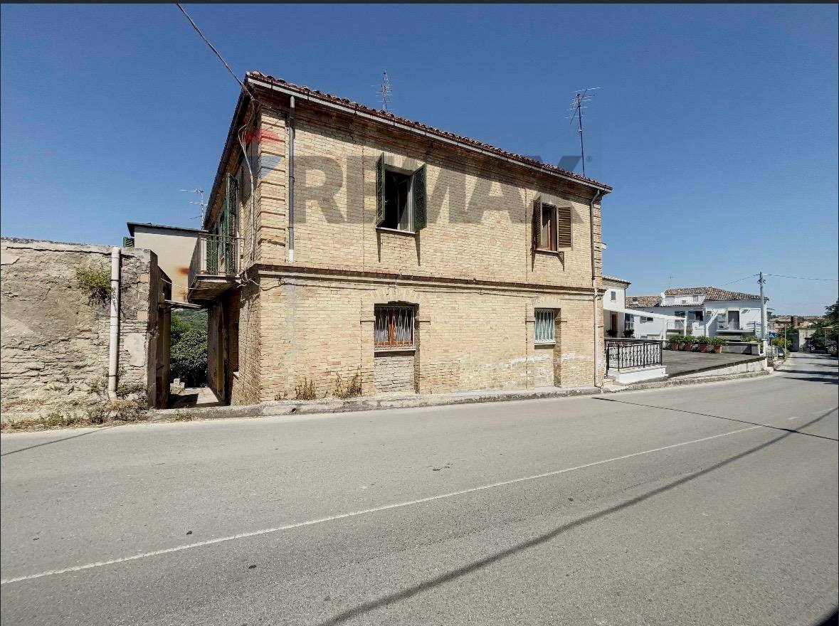 Casa all\'aperto - Casa semi indipendente Contrada Santa Liberata
 
snc, Lanciano - foto 1