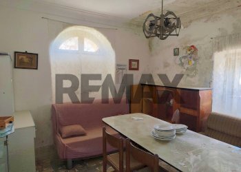 Sala da pranzo - Semi-detached house Via Roma
 
290, Paglieta - photo 7