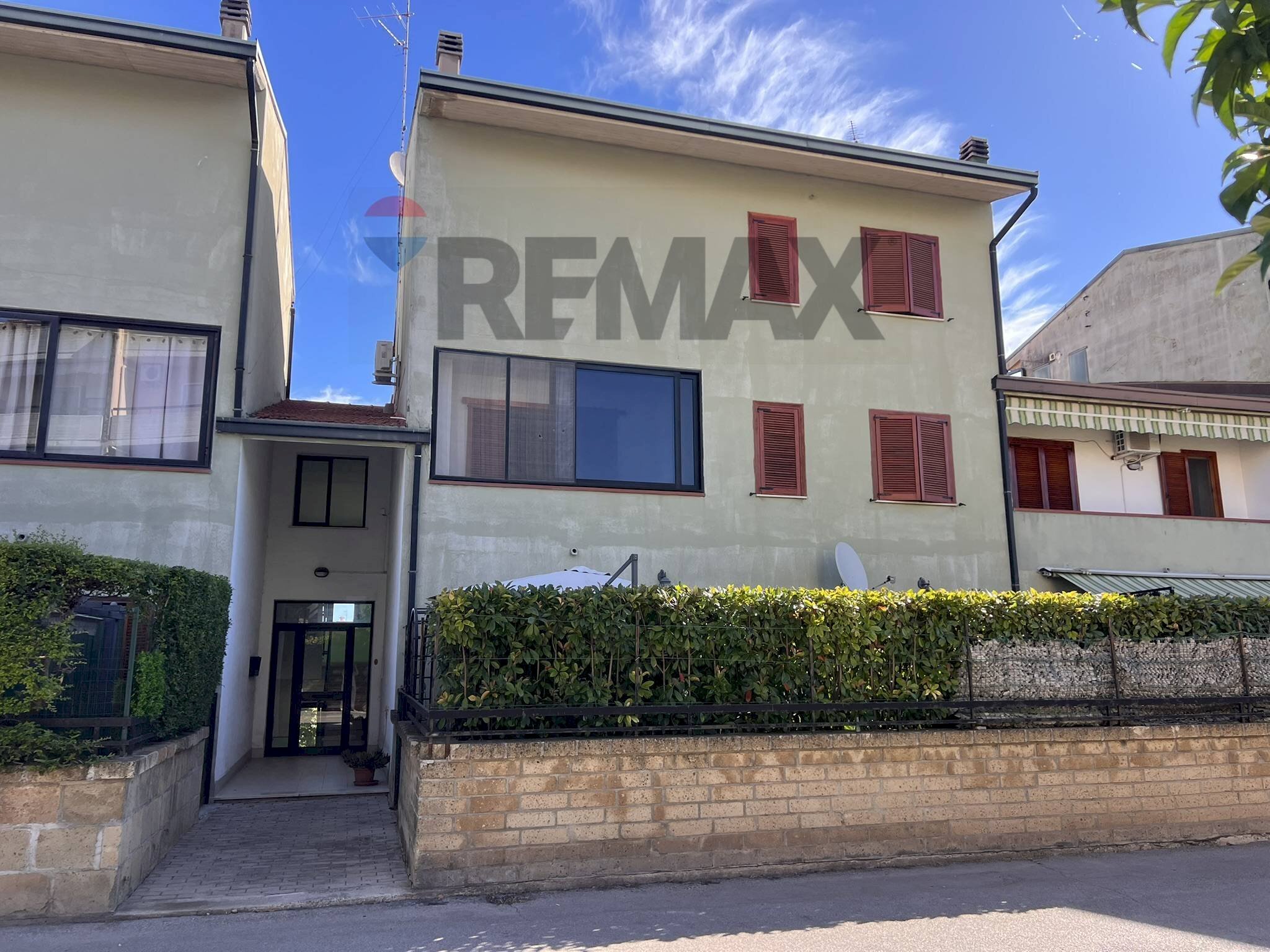 Casa all\'aperto - Semi-detached Villa Via Gabriele D'Annunzio
 
6, Lanciano - photo 1