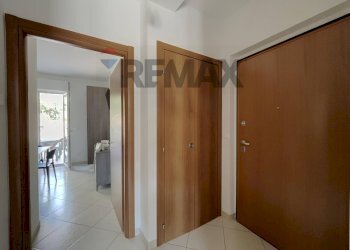 Hall / corridoio - Three-room apartment Via Battaglia Del Sangro
 
93, Mozzagrogna - photo 15