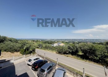 Edificio all\'aperto - Three-room apartment Via Battaglia Del Sangro
 
93, Mozzagrogna - photo 20