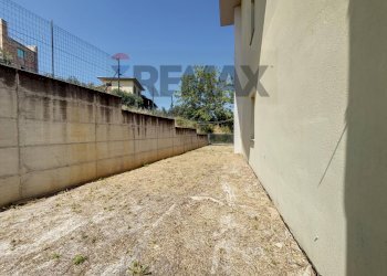 Terrazza - Three-room apartment Via Battaglia Del Sangro
 
93, Mozzagrogna - photo 26