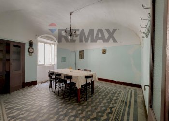Sala da pranzo - Casa semi indipendente Salita della Pace
 
2, Montazzoli - foto 3