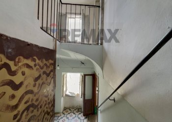 Scale - Casa semi indipendente Salita della Pace
 
2, Montazzoli - foto 18