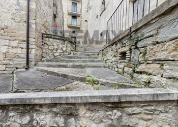 Edificio all\'aperto - Casa semi indipendente Salita della Pace
 
2, Montazzoli - foto 28
