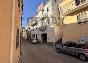 Edificio all\'aperto - Independent house Meridionale
 
10, Atessa - photo 2