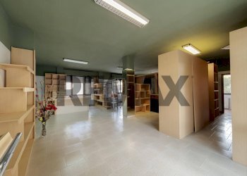 Ricezione / Lobby - Negozio Via Calvario
26, San Vito Chietino - foto 10