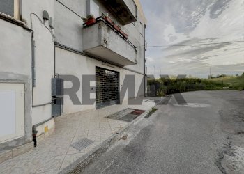 Edificio all\'aperto - Negozio Via Calvario
26, San Vito Chietino - foto 21