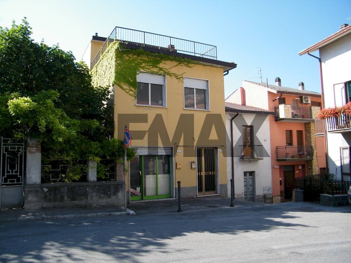Casa all\'aperto - Casa semi indipendente Via Frentana
 
51, Lama dei Peligni - foto 2