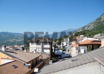 Edificio all\'aperto - Casa semi indipendente Via Frentana
 
51, Lama dei Peligni - foto 23