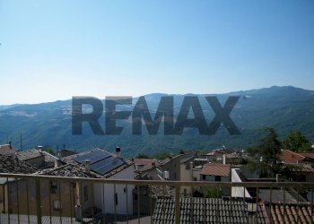 Vista delle montagne - Casa semi indipendente Via Frentana
 
51, Lama dei Peligni - foto 24