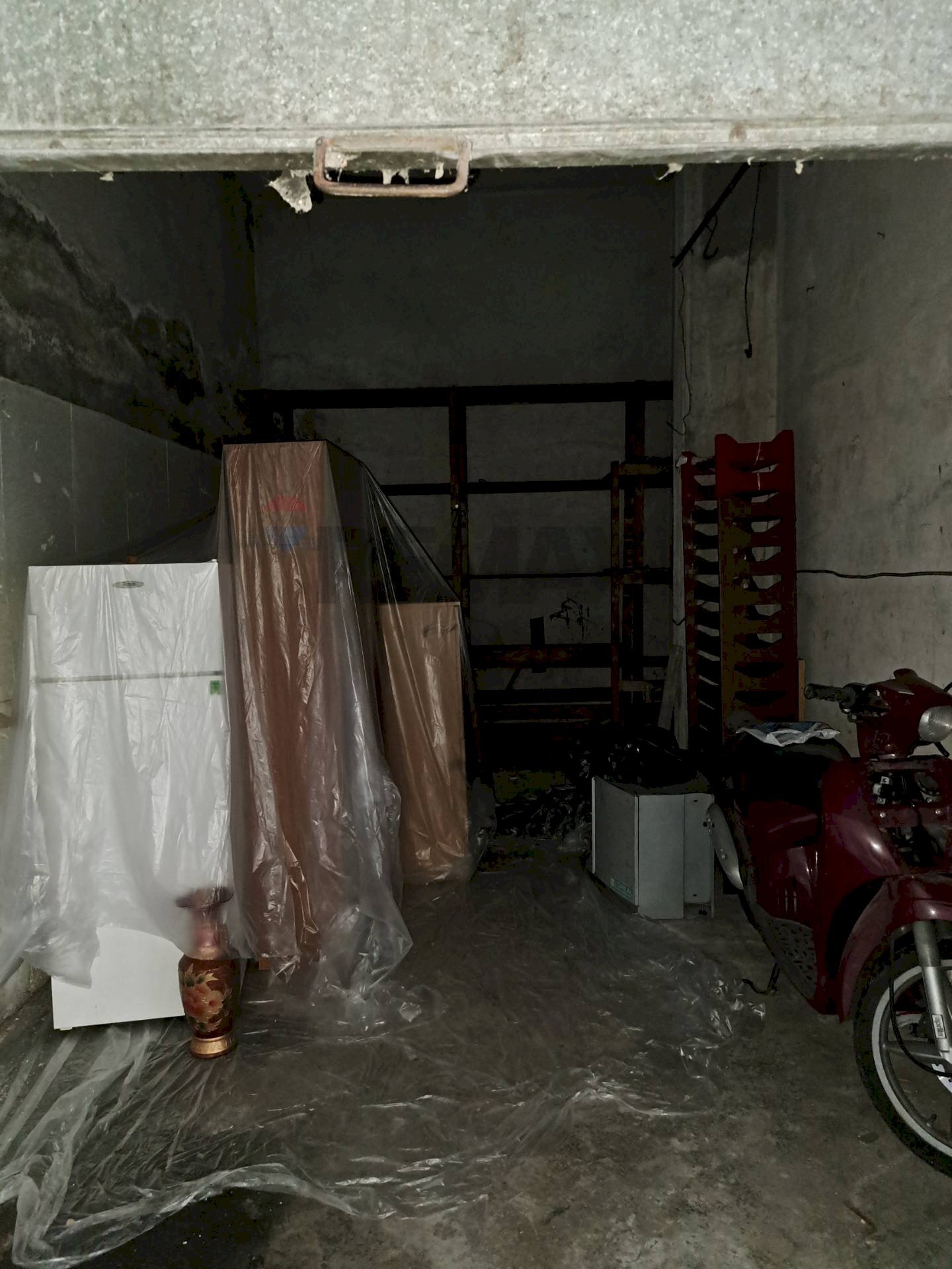 Dispensa di stoccaggio - Box Via Adamo Giangiulio
 
4, Lanciano - photo 3
