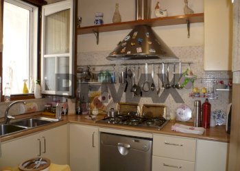 Cucina - Casa indipendente Sant'Apollinare, Via Piave
 
66, San Vito Chietino - foto 7