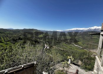Vista delle montagne - Rustico Morge
 
28, Altino - foto 27