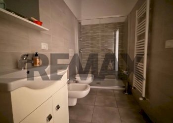 Bagno - Casa semi indipendente Corso Vittorio Emanuele
 
5, Atessa - foto 43