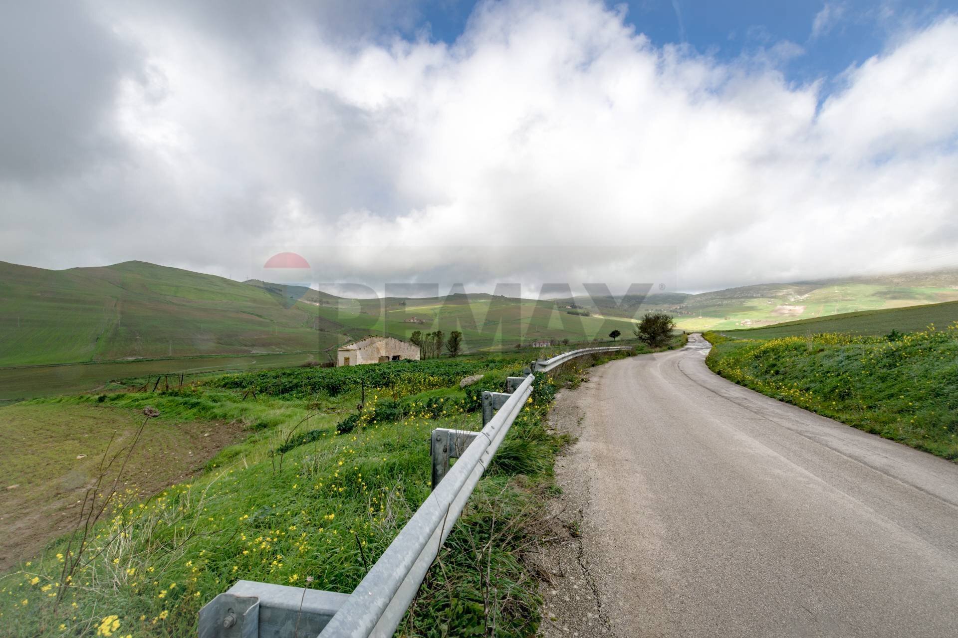 Vista delle montagne - Terreno agricolo Contrada Sant'Agata
snc, Piana degli Albanesi - foto 3