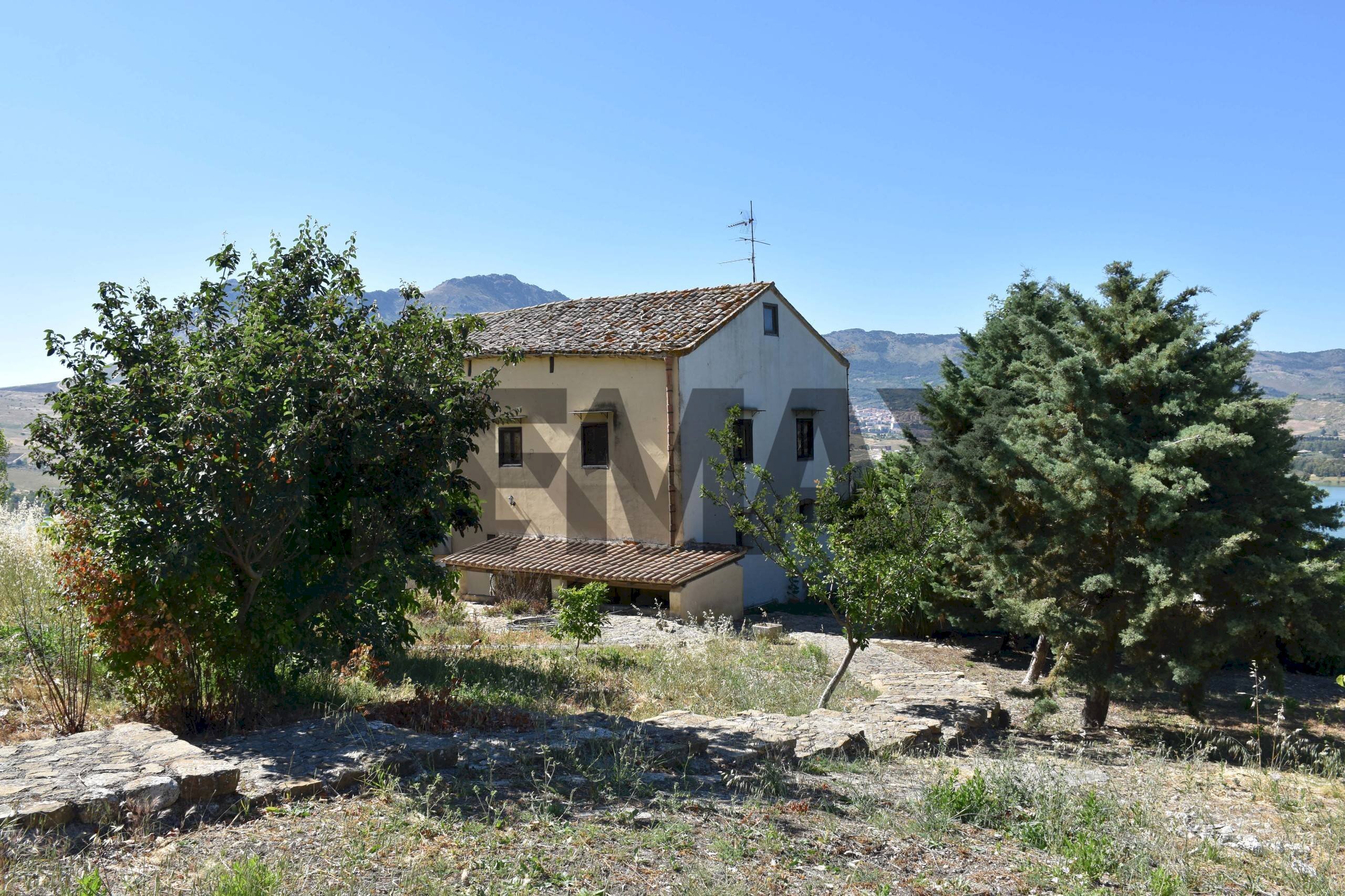 Casa all\'aperto - Rustico SP102 CONTRADA MAGANOCE
 
SNC, Piana degli Albanesi - foto 1