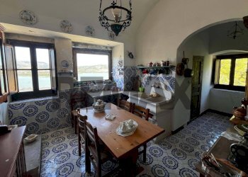Sala da pranzo - Rustico SP102 CONTRADA MAGANOCE
 
SNC, Piana degli Albanesi - foto 4