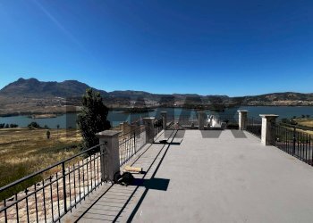 Terrazza - Rustico SP102 CONTRADA MAGANOCE
 
SNC, Piana degli Albanesi - foto 16
