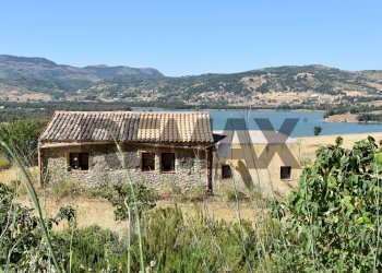 Casa all\'aperto - Rustico SP102 CONTRADA MAGANOCE
 
SNC, Piana degli Albanesi - foto 19