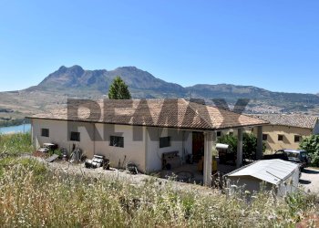 Casa all\'aperto - Rustico SP102 CONTRADA MAGANOCE
 
SNC, Piana degli Albanesi - foto 20