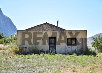 Casa all\'aperto - Rustico SP102 CONTRADA MAGANOCE
 
SNC, Piana degli Albanesi - foto 39