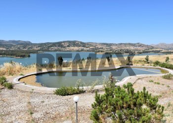 Vista dell\'acqua - Rustico SP102 CONTRADA MAGANOCE
 
SNC, Piana degli Albanesi - foto 44