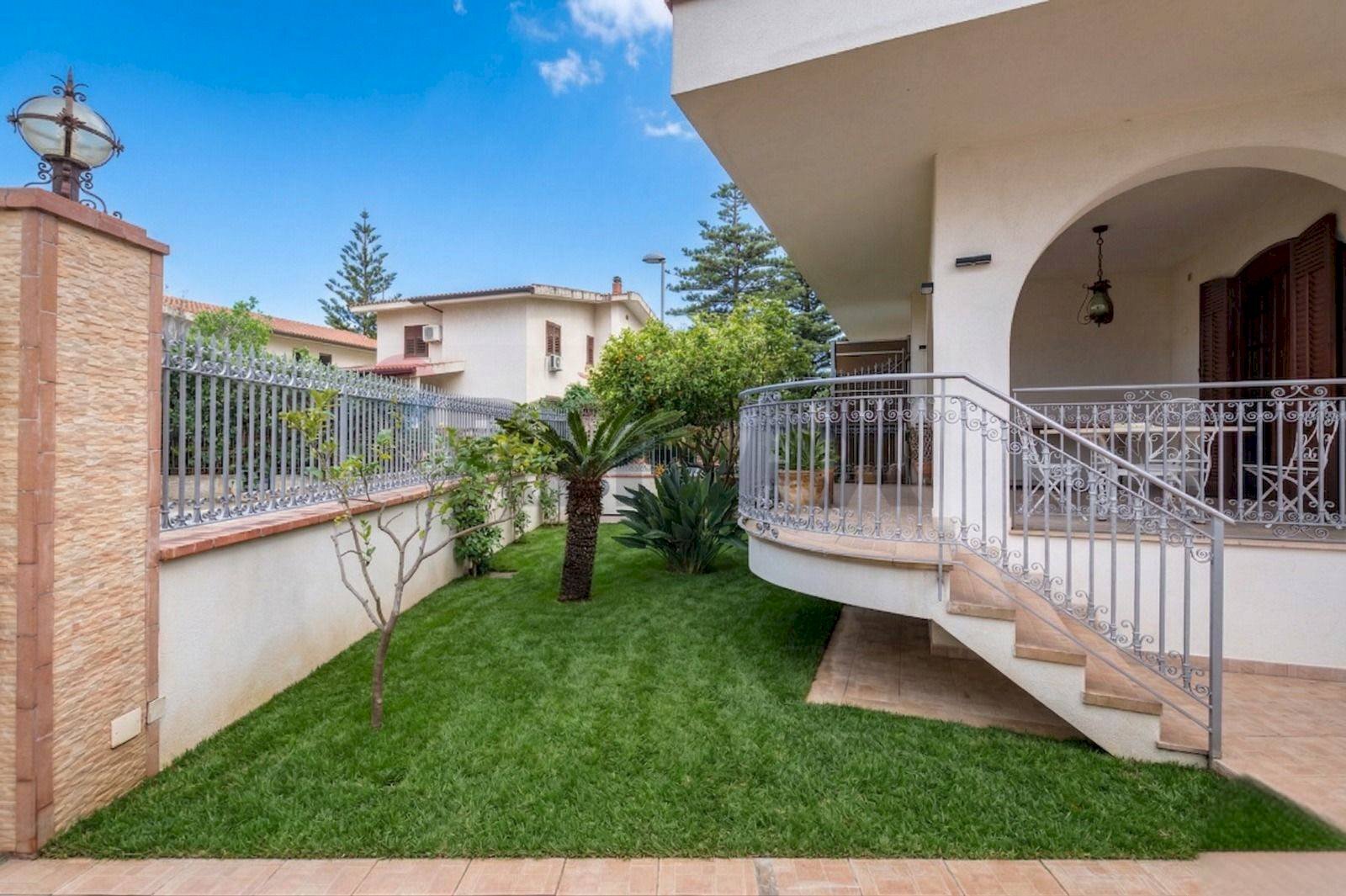 Terrazza - Villa Via Nesea
 
27, Palermo - foto 1