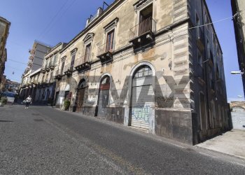 Edificio all\'aperto - Commercial Premises Via Vittorio Emanuele II
156, Acireale - photo 1