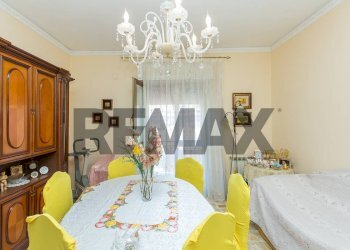 Camera / camera da letto - Four-room apartment Via Lazio
 
25, Giarre - photo 1
