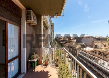 Balcone - Quadrilocale Via Luigi Sturzo
 
36, Catania - foto 17