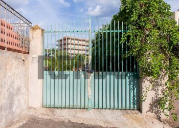 Edificio all\'aperto - Villa Viale Delle Olimpiadi
 
16, Catania - foto 3